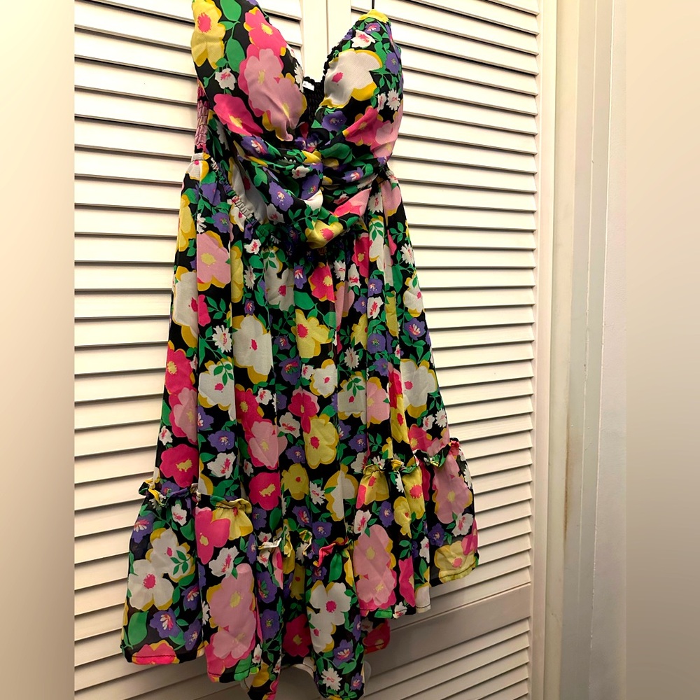 White Birch Strapless Floral Dress - Size Small